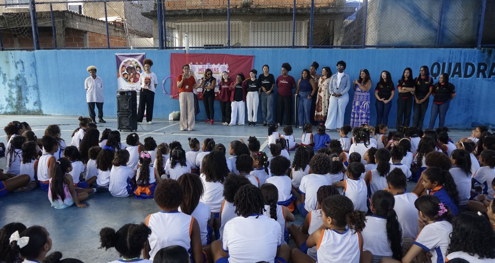 Escola de Nova Iguaçu realiza quinta edição de projeto que fortalece identidade feminina e inclusão racial - Imagem do artigo