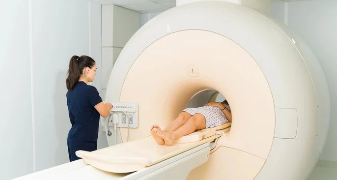 Ressonância magnética da coluna esclarece dores e investiga lesões em até uma hora - Imagem do artigo