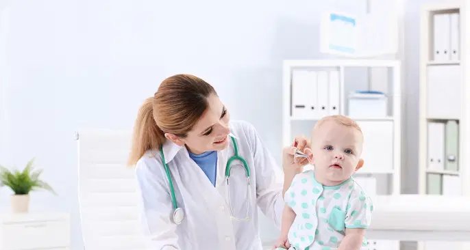 Bebês com dor de ouvido: sinais de alerta, motivos frequentes e formas de tratamento - Imagem do artigo