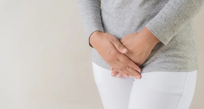 Secreção vaginal esverdeada pode indicar infecção e exige avaliação médica - Imagem do artigo